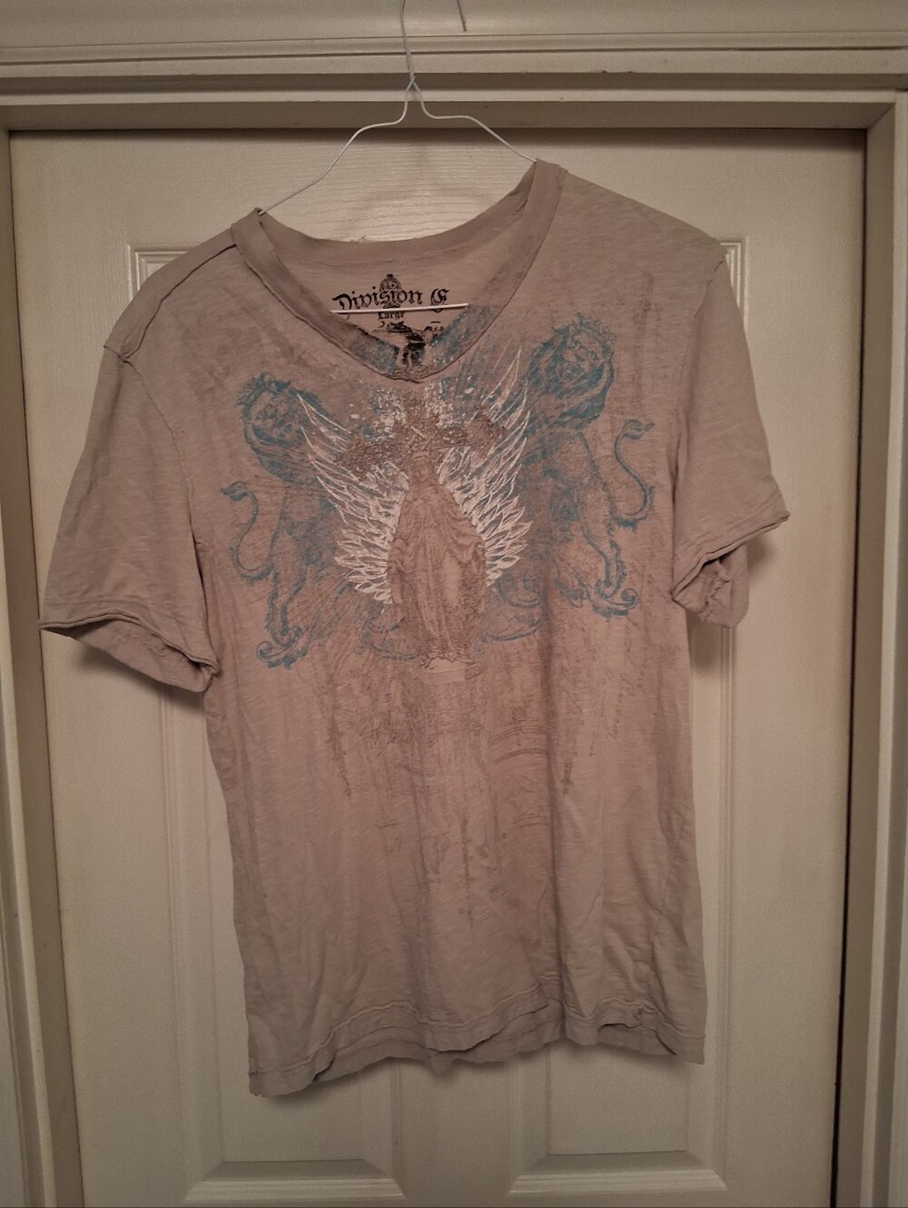 Vintage Division g top